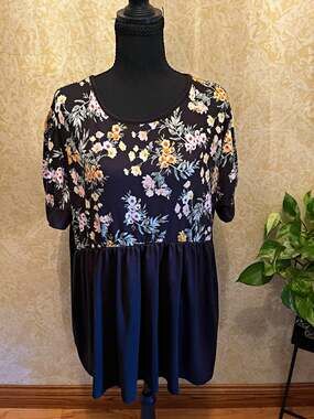 Egs California Women's Black Floral Babydoll Round Neck Dress 2XL Plus